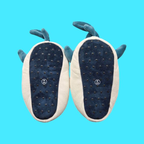 Cat & Jack Halloween Shark Slippers Teal Blue Kids Medium (2/3) New With Tags - Picture 7 of 8